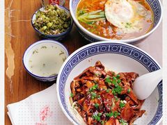 -沪西老弄堂面馆(定西路店)