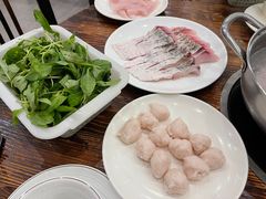 -正能量脆肉鲩火锅