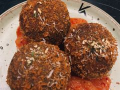 墨鱼芝士饭团-KCOOKING概念韩餐(世茂52+店)