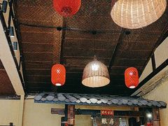 -富正毅三下锅·湘西韵味(天门山索道店)