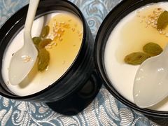 手工自制酸奶-巴扎美食·新疆菜·西域歌舞表演餐厅(新疆大厦店)