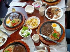 -皇品世家牛排(七一路店)