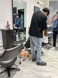 -BULB STUDIO 巴柏明星发型工作室