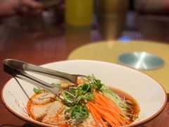 石河子凉皮-楼兰新疆主题餐厅(悠方店)