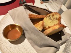 餐前面包-BONBON 西餐·甜品
