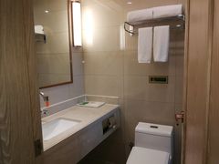 -维也纳国际酒店·西京医院胡家庙地铁站店