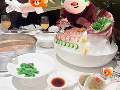 -洋房火锅(上海新天地南北里店)