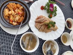 -亚龙湾老厨房·海南家常味