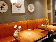 -POKEE VIA&Brunch·维娅(重庆来福士店)