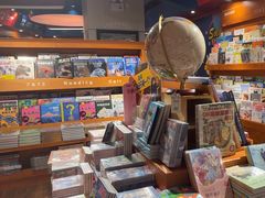-SISYPHE BOOKS西西弗书店(龙湖滨江天街店)