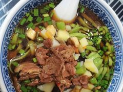 猪肉臊子面-福瑞记老孙头biangbiang面(新生路店)