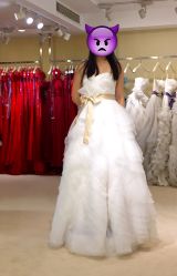 -满庭芳婚纱礼服店
