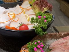 -湊湊火锅·茶憩(打浦桥日月光店)