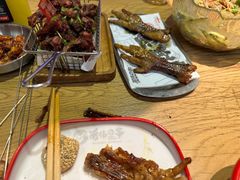 -丽伟的串·烧烤·砂锅(芝麻街店)