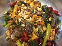 -拿渡麻辣香锅(世茂广场·工三店)