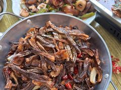 -丹水桥地锅鱼·翘嘴鲌·地方特色全鱼宴(丹江口大坝店)