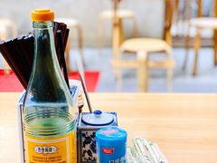 餐具摆设-沪西老弄堂面馆(定西路店)