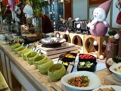 自助取餐区-大中华希尔顿酒店-念自助餐·嗨啤·小龙虾