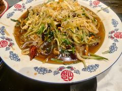 -鱼窝棚柴火铁锅炖(富山屯店)