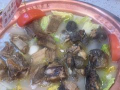 -阿婆情腊排骨火锅(金虹路店)