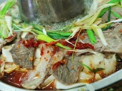 -撒拉人家.酸菜牦牛肉火锅