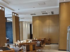 -鱼鲜饭香·招牌汽锅剁椒鱼头王