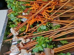 -钢管厂五区小郡肝串串香(奥克斯广场锦城万达店)