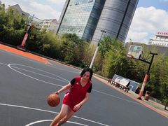 -洛克公园·篮球·足球·羽毛球(莘庄店)