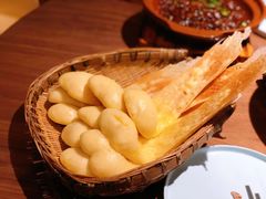 锅边馍馍-有红鸡毛店·川菜(建设路店)