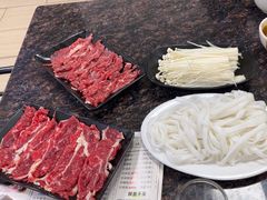 -山珍鲜牛肉火锅本地老字号(汕中老店)