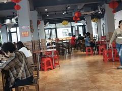 -百荷园蔬食自助餐厅(德辉广场店)