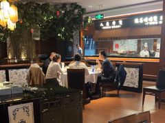 -八府香鸭·啫啫煲(华山路店)