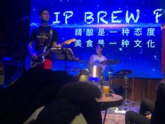 -爱啤精酿·民谣酒馆(滨江店)