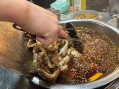 -肖肖酸萝卜鱼火锅(总店)