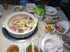-小骨煲金华砂锅(转塘金街美地店)