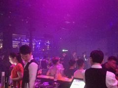 -SPACE(欢乐颂购物中心店)