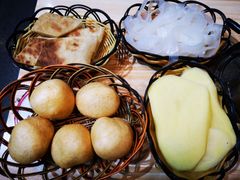 泡饼-范贤光鸡公煲(平乐园总店)