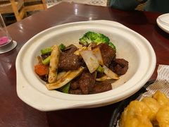 铁板黑椒牛仔骨-妈妈菜舟山海鲜(定海古城店)