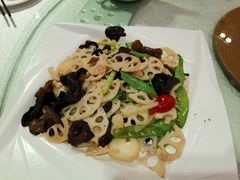 荷塘秀色-沙河粉村·国家非遗传承(云台店)