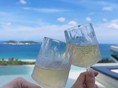 -瑰丽酒店·海吧·天际下午茶·现场DJ·天台酒吧