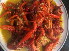蒜蓉龙虾-指爱龙虾(金杨路总店)