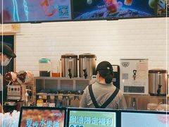 -CoCo都可(昆百大店)