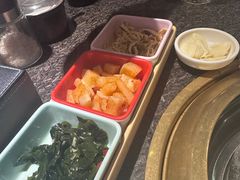 -正苑26年海鲜烤肉•牛尾汤汤饭(东港店)