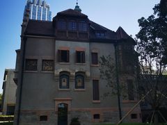 -衡山路(地铁站)