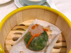 鲜虾翡翠饺-荣粤酒家·融合粤菜