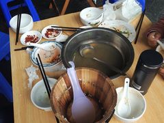 -谢老五跷脚牛肉·非遗传承店