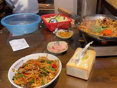 -富正毅三下锅·湘西韵味(天门山索道店)