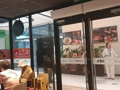 -麦当劳(百联西郊购物中心店)