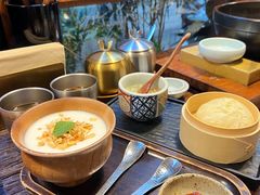 -银米·云南传统过桥米线(双廊黑金冠店)