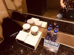 -广州天河希尔顿酒店